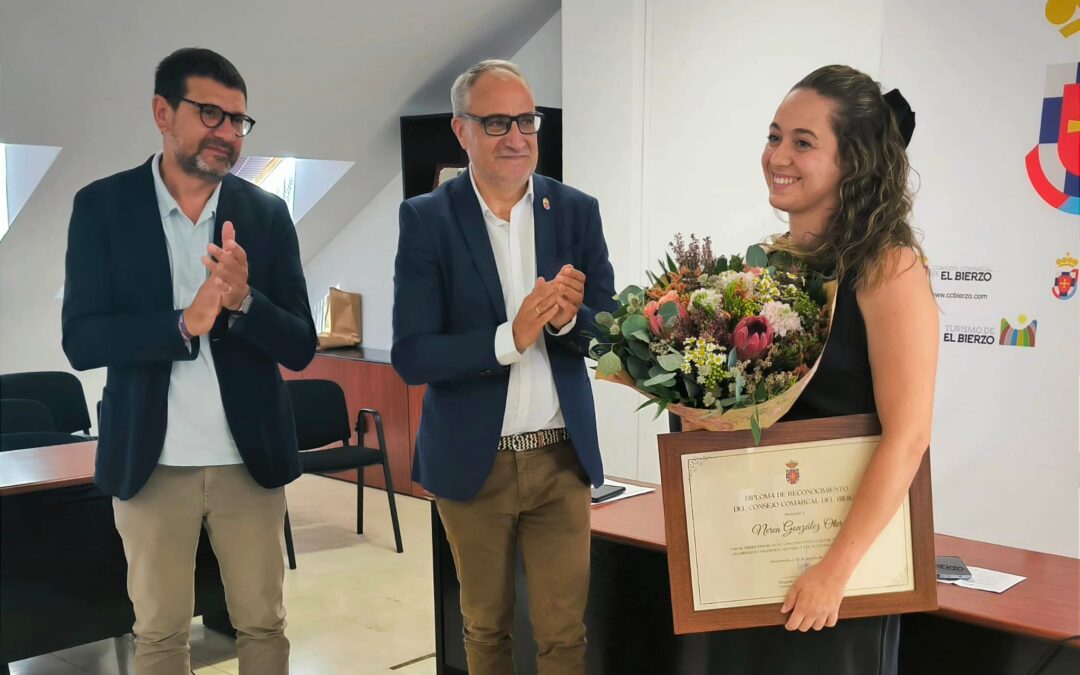 El Consejo rinde homenaje a la soprano Nerea González Otero por su victoria en el Concurso Internacional de Ópera “Grandi Voci”