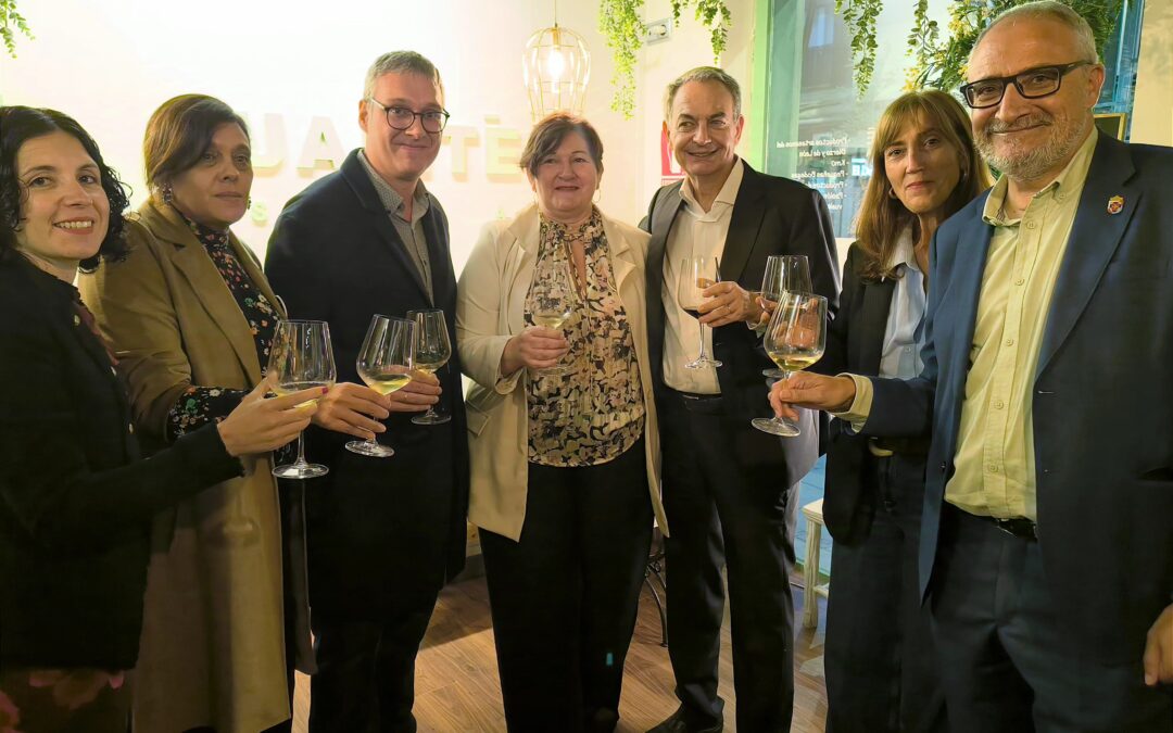 Personalidades del ámbito de la política, el periodismo y la cultura se dan cita en la presentación de las XL Jornadas Gastronómicas del Bierzo en Madrid